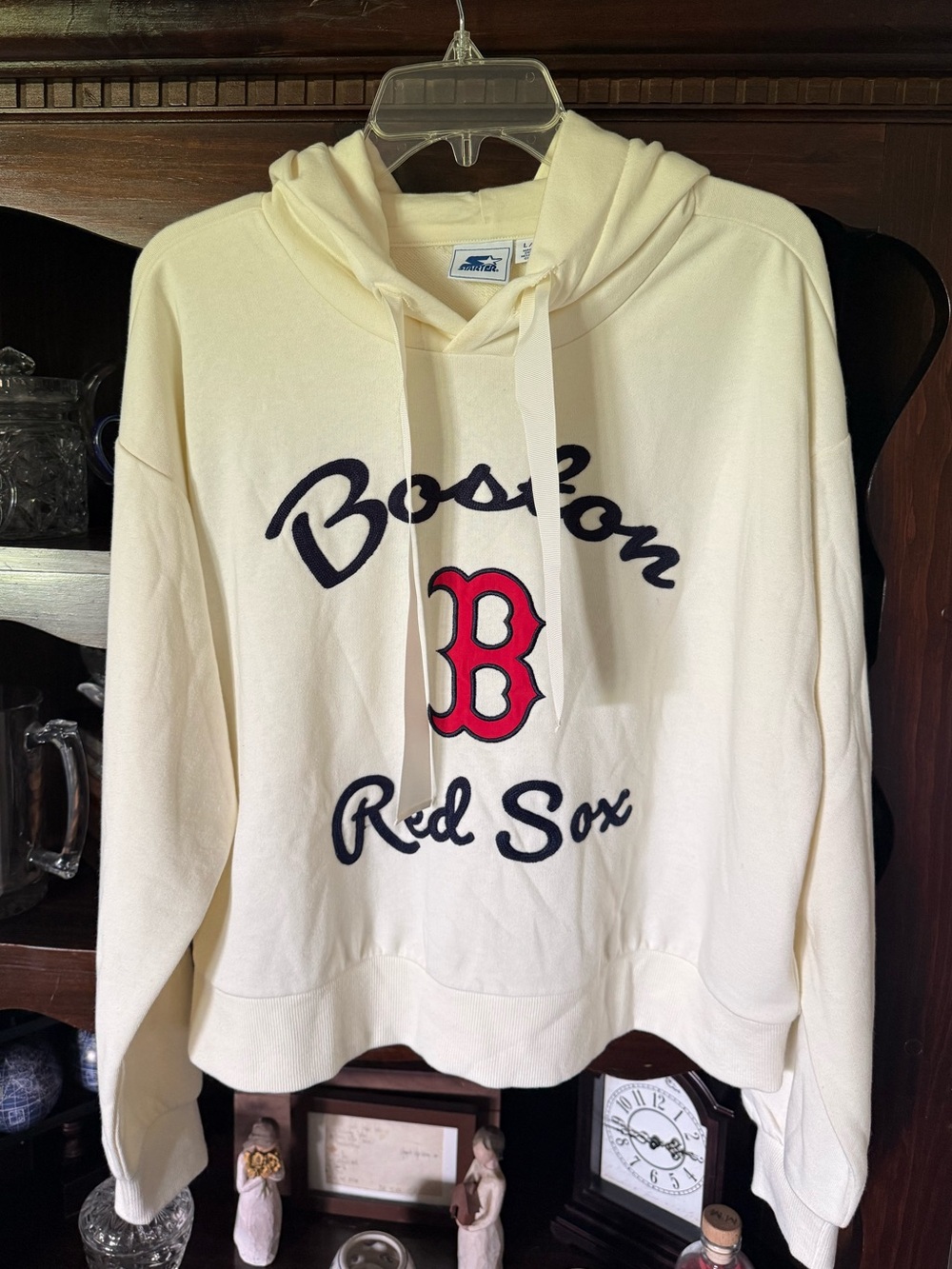 Boston Red Sox hoodie women’s Large NWOT